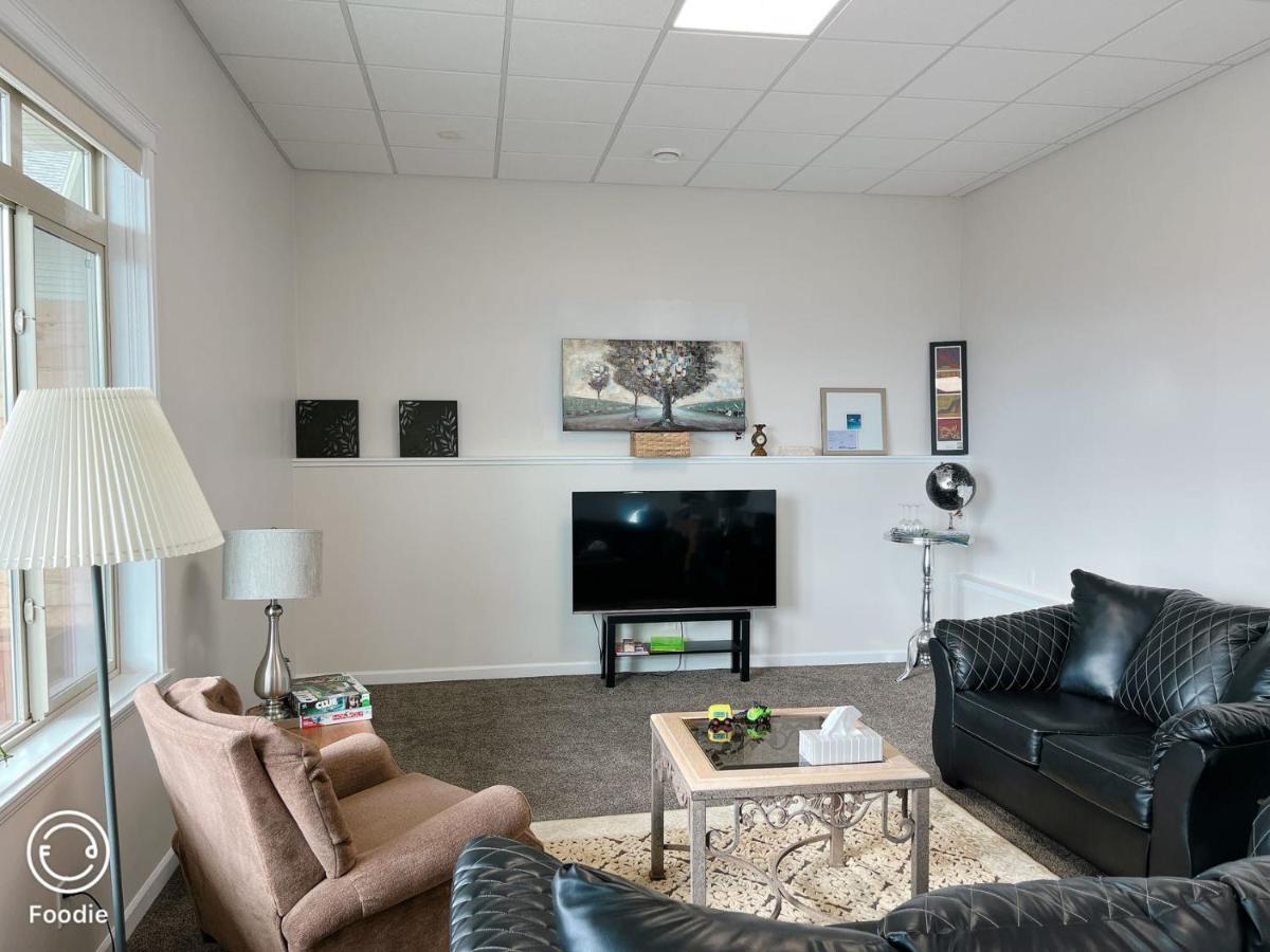 Peaceful And Spacious Lake View West Kelowna Luaran gambar